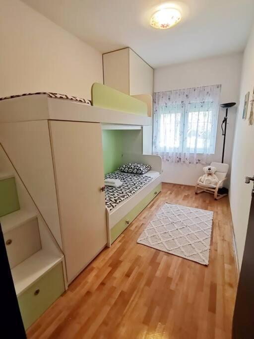 Apartman Pejic Podstrana Eksteriør bilde