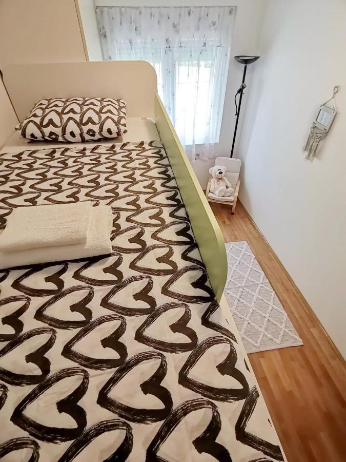 Apartman Pejic Podstrana Eksteriør bilde